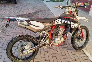 SWM RS125R FACTORY