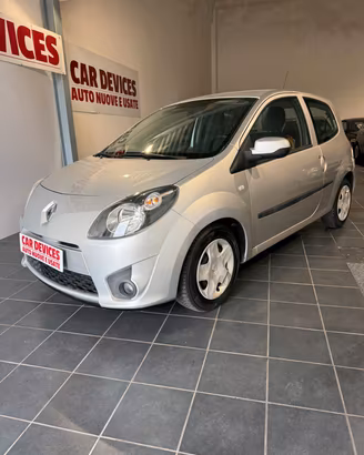 Renault Twingo NEOPATENTATI