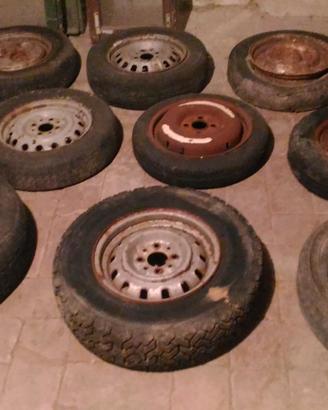 Ruote con cerchi gomme CEAT auto 13"varie epoca