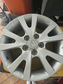 Cerchi in lega Mazda
