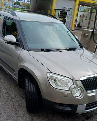 Skoda Yeti 1.2 TSI Adventure  31.000 km!