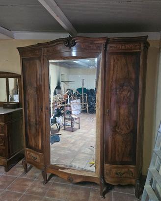 armadio vintage camera da letto