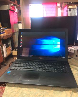 Notebook Asus F553M processori 4 intel