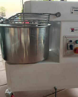 Impastatrice mecnosud
