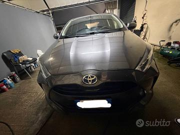 Toyota Yaris 2022 1.5 Hybrid 5 porte Trend