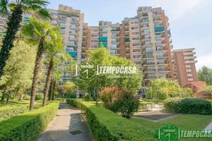 MARELLI/COLOSSEO - TRILOCALE DOPPI SERVIZI | LIBER