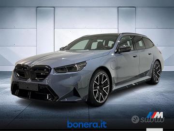 BMW M5 Touring 4.4 727cv auto