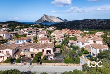 Grazioso appartamento con splendida vista su Tavol