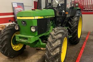 JOHN DEERE 2250