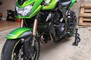 Kawasaki Z750 R Depo A2