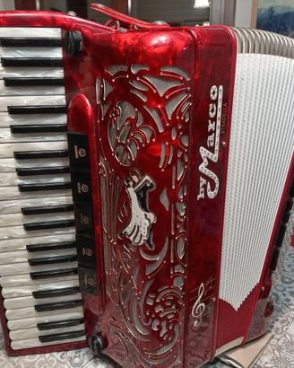 Fisarmonica by Marco