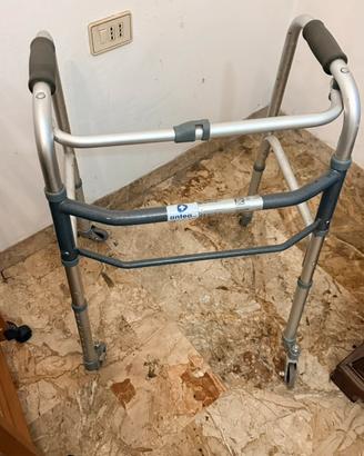 Deambulatore antea 4ruote