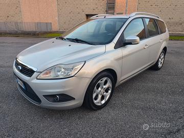 Ford Focus 1.6 TDCi neopatentati titanium