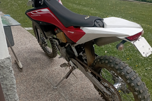 Bmw-Husqvarna te 449