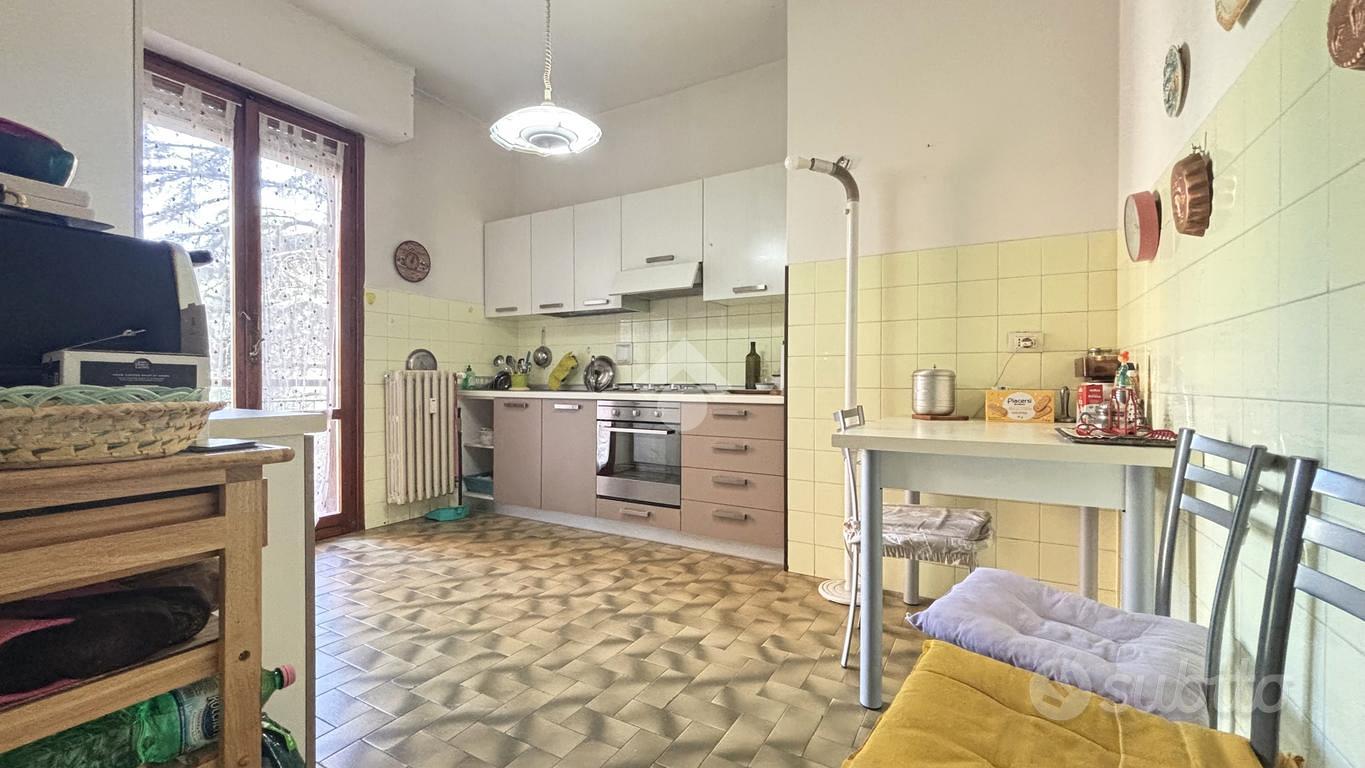 6 LOCALI A AREZZO - Vista 6