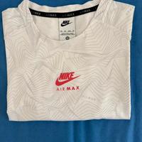 Maglia Nike Air Max in tessuto tecnico leggero