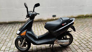 Scooter Aprilia SR 50 Urban Kid