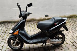 Scooter Aprilia SR 50 Urban Kid