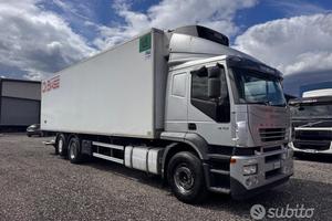 Iveco stralis 310 cella frigo 9.60 e sponda 2006