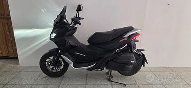 Scooter Aprilia SRGT 125
