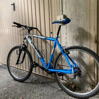 Mountain bike 28
