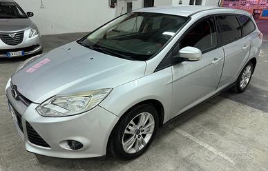 Ford Focus 1.6 TDCi 115 CV Station Wagon - 2013