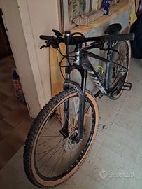 Montain bike scott scale donna