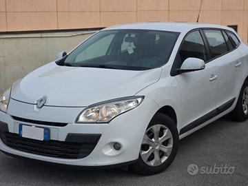 Renault Megane Mégane 1.5 dCi 90CV SporTour Confor