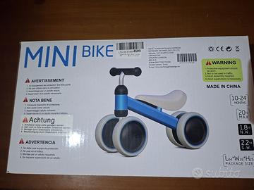 Mini Bicicletta senza pedali triciclo 10-24 mesi