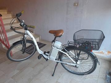 Bici elettrica Smart Watch