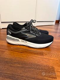 Brooks donna Ariel Gts 23