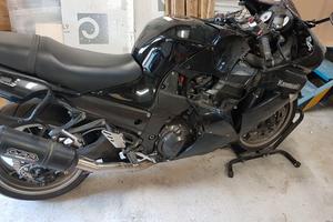 Kawasaki zzr 1400