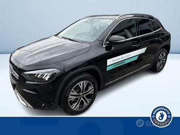 Mercedes-Benz GLA 180 d Automatic Advanced Pr...