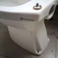 WC Water Pozzi Ginori, disponibili anche Bidè.