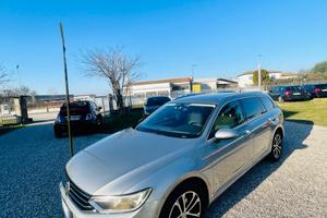 Volkswagen Passat 2.0 TDI Comfortline BlueMotion T