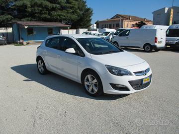Opel Astra 1.7 CDTI 110CV 5 porte Elective - 2014