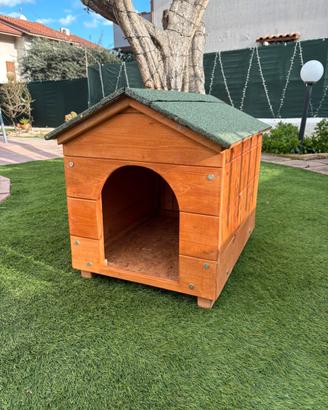 Cuccia per cane di media-piccola taglia in legno