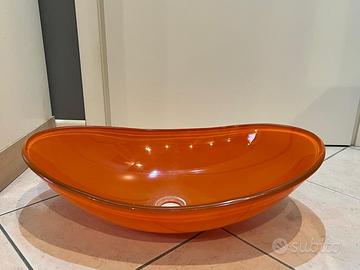 Lavabo in vetro