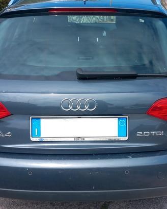 AUDI A4 AVANT S-LINE