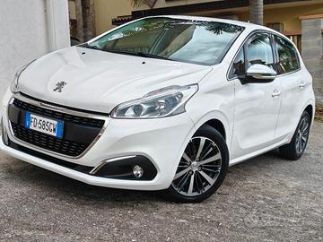 Peugeot 208 1.6 Bluehdi Allure 🤩 pochi km