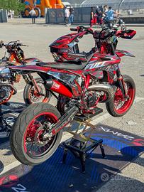 Kit plastiche graficato gasgas