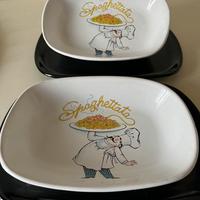 Servizio piatti per spaghetti