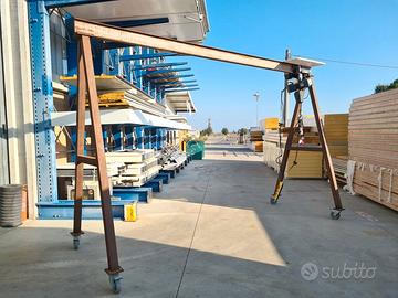 gru a cavalletto mobile con paranco usati