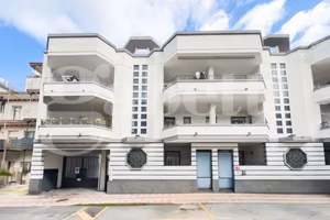 Pirri Attichetto con 2 Terrazze P.Auto Cantina