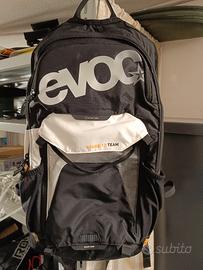 zaino 12l evoc