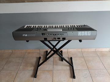 Tastiera Korg PA 900