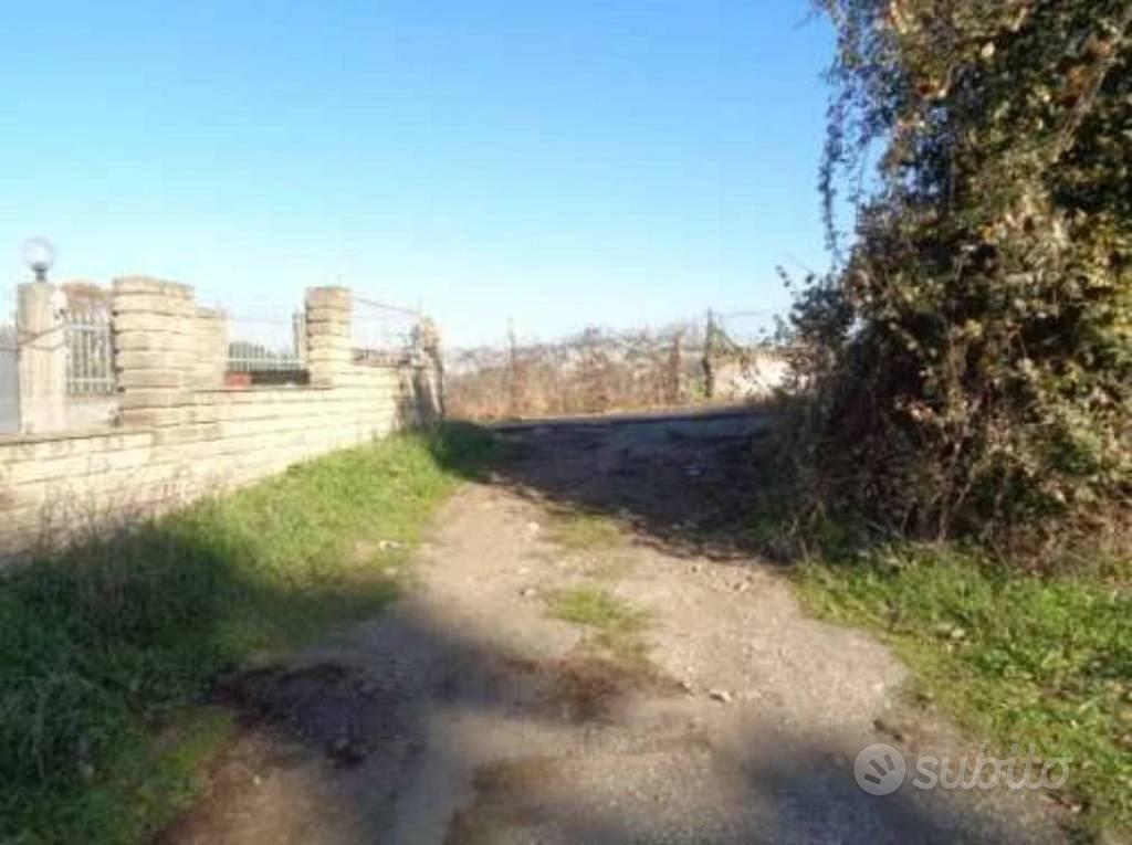 Immobile in asta di 71 m² a Marino - Altro