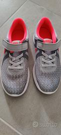 scarpe Nike n35 bimba 