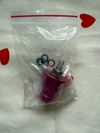 Raccordo per gassatore con guarnizioni