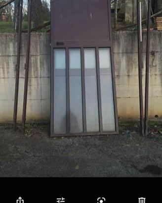 portone in alluminio
